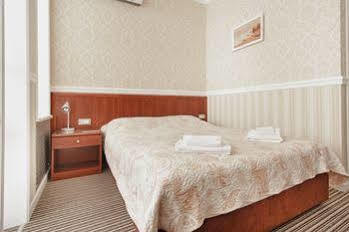 Hotel Consul консул 3*